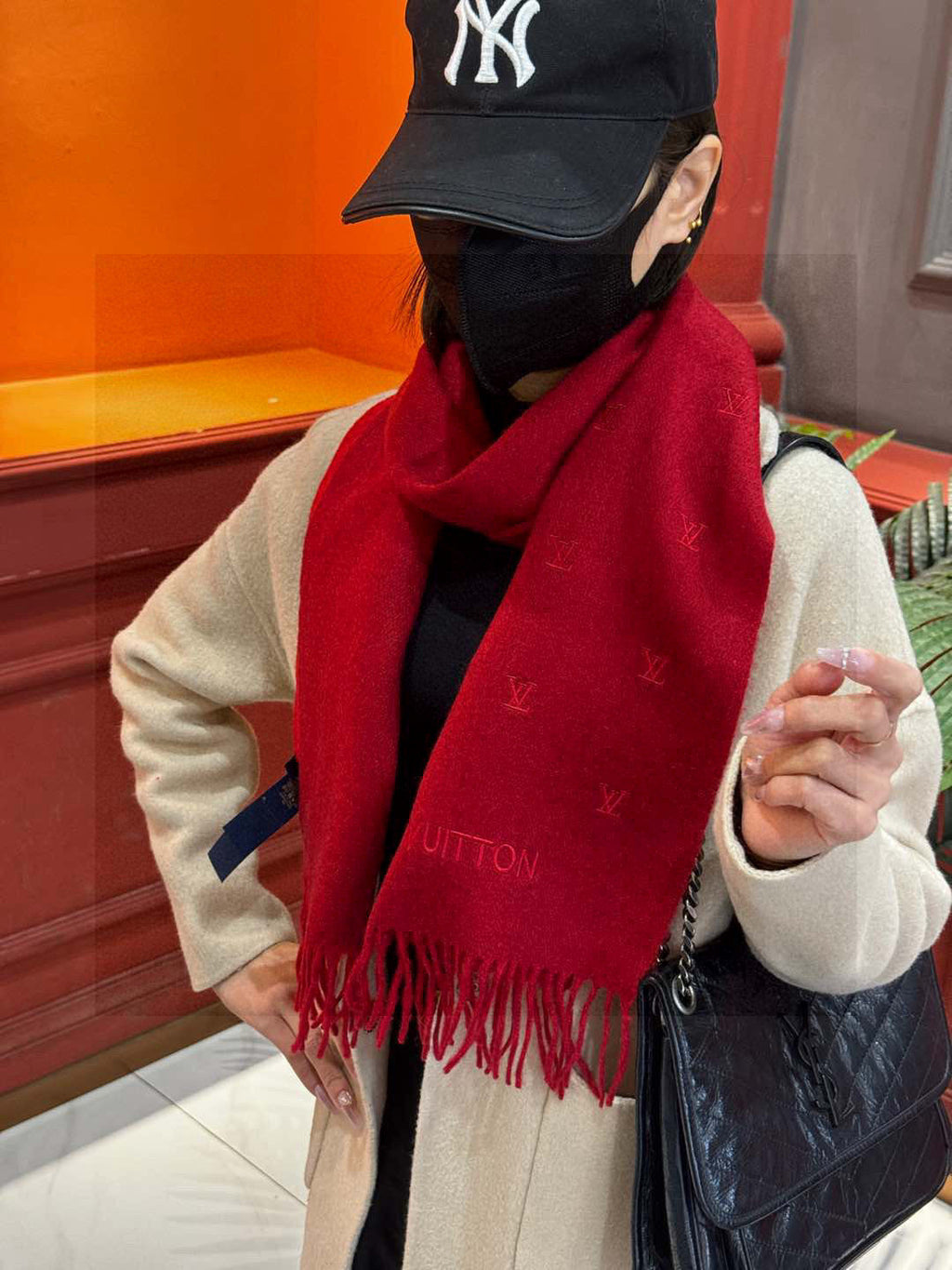 LOUIS VUITTON LV SCARF 180 CM IN CASHMERE 730574