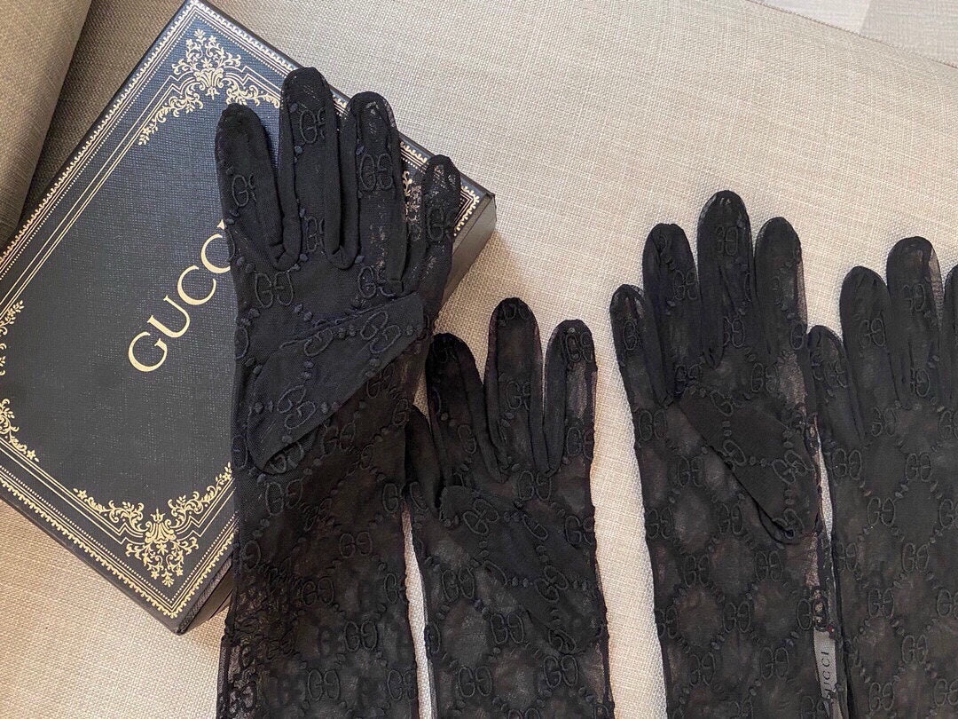 GUCCI EMBROIDERED LACE MESH GLOVES BLACK 462433