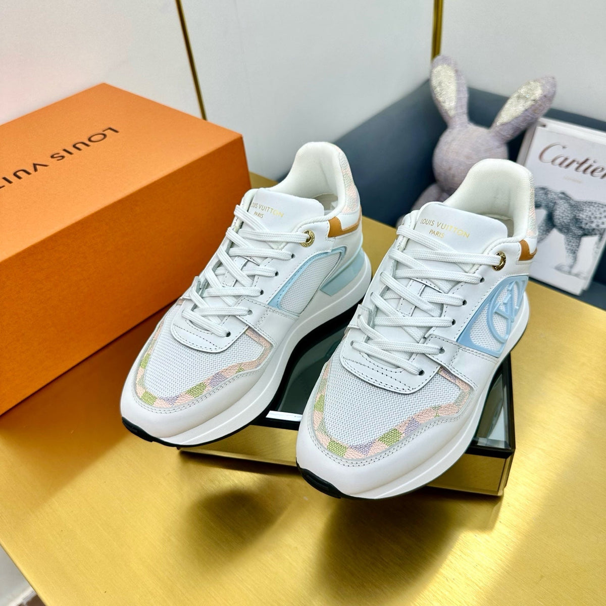 LOUIS VUITTON NEO RUN AWAY SNEAKER IN WHITE MIX LIGHT BLUE CALFSKIN