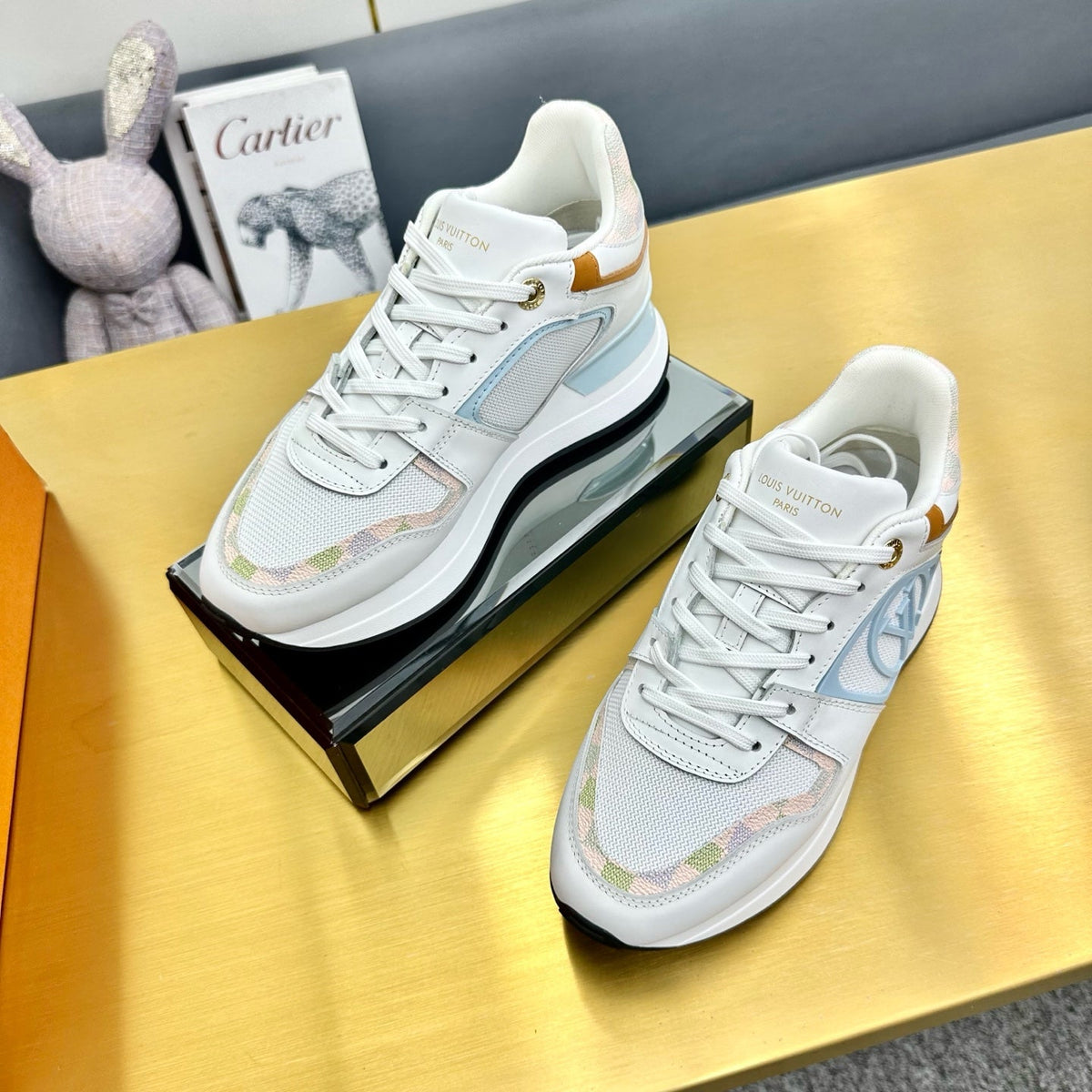 LOUIS VUITTON NEO RUN AWAY SNEAKER IN WHITE MIX LIGHT BLUE CALFSKIN