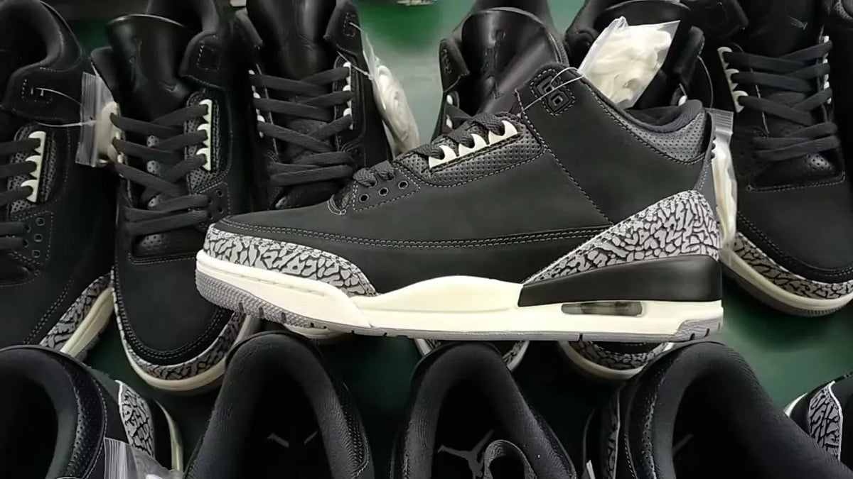 Air Jordan 3 Retro Dark Grey - Hình 2