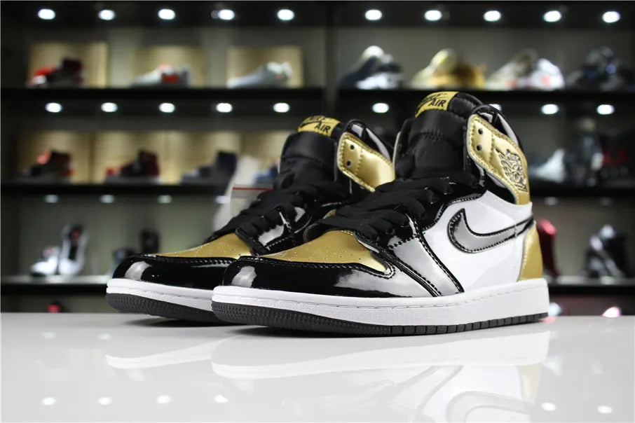 Air Jordan 1 High OG Gold - Hình 10