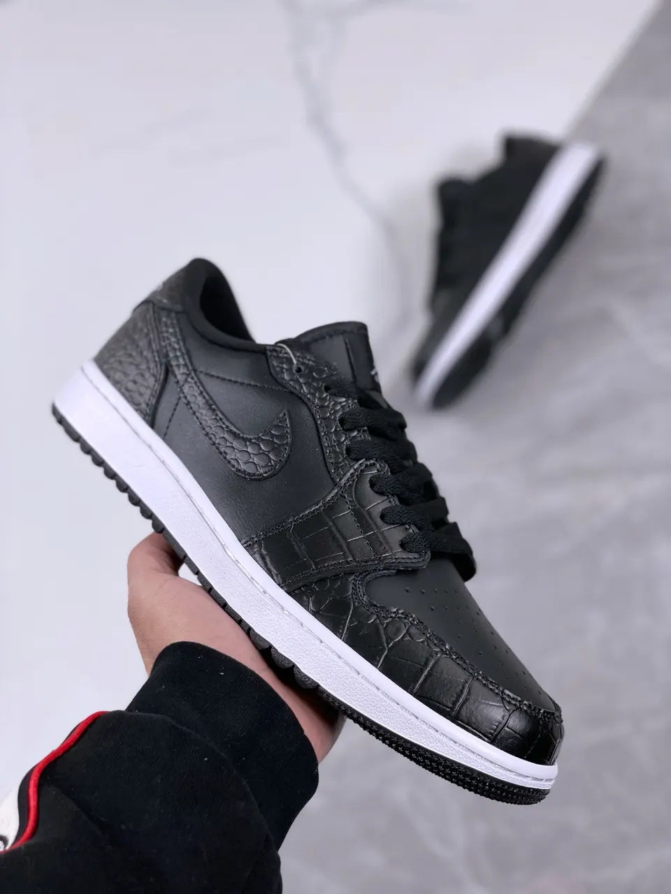 Air Jordan 1 Low Golf Black Croc - Hình 7