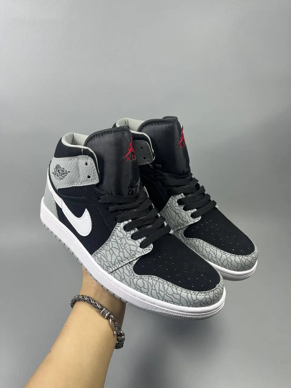 Air Jordan 1 Mid Elephant