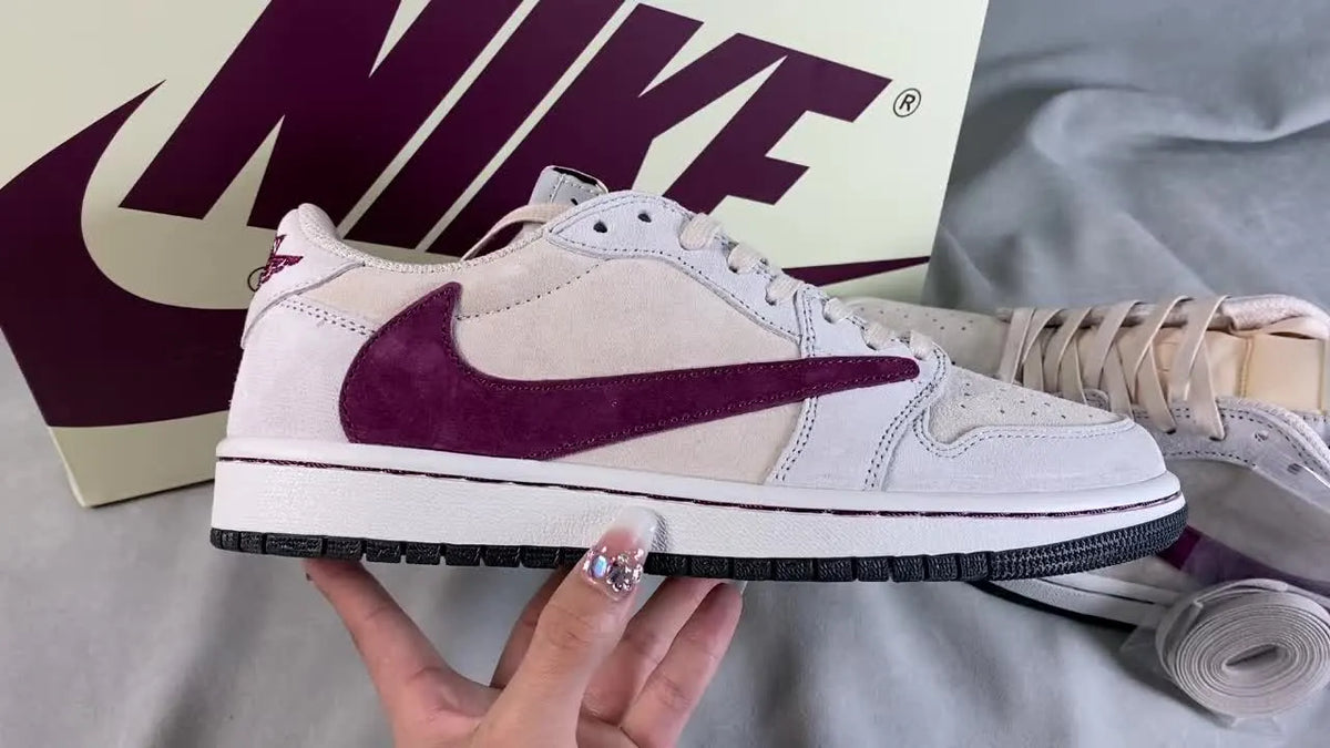 Air Jordan 1 White Plum