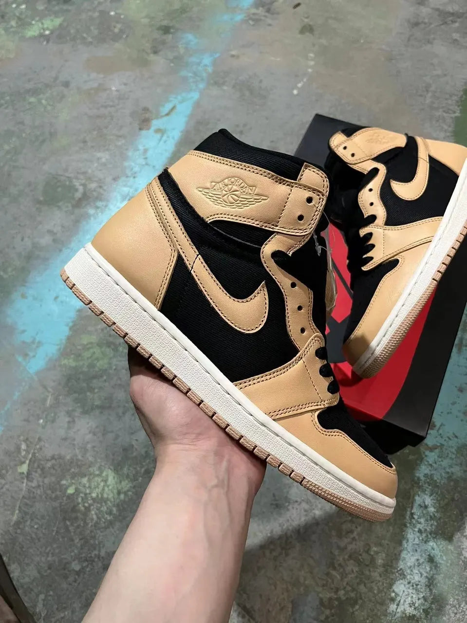 Air Jordan 1 High OG Palomino - Hình 7