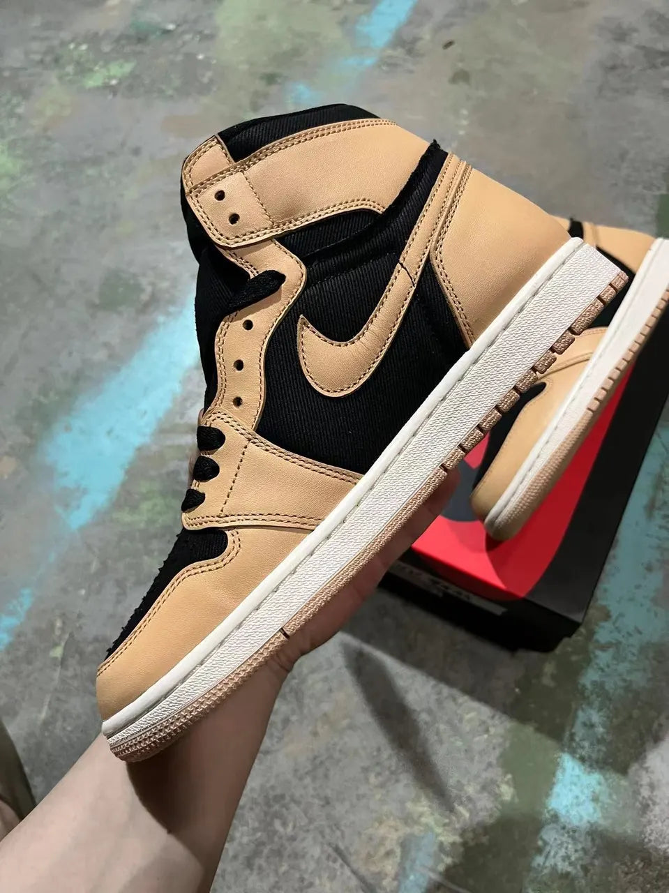 Air Jordan 1 High OG Palomino - Hình 5