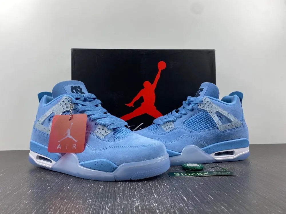 Air Jordan 4 Retro UNC - Hình 14