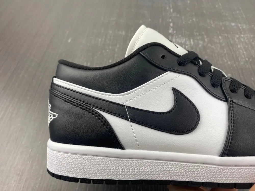 classic Air Jordan 1 Low Panda - Hình 11