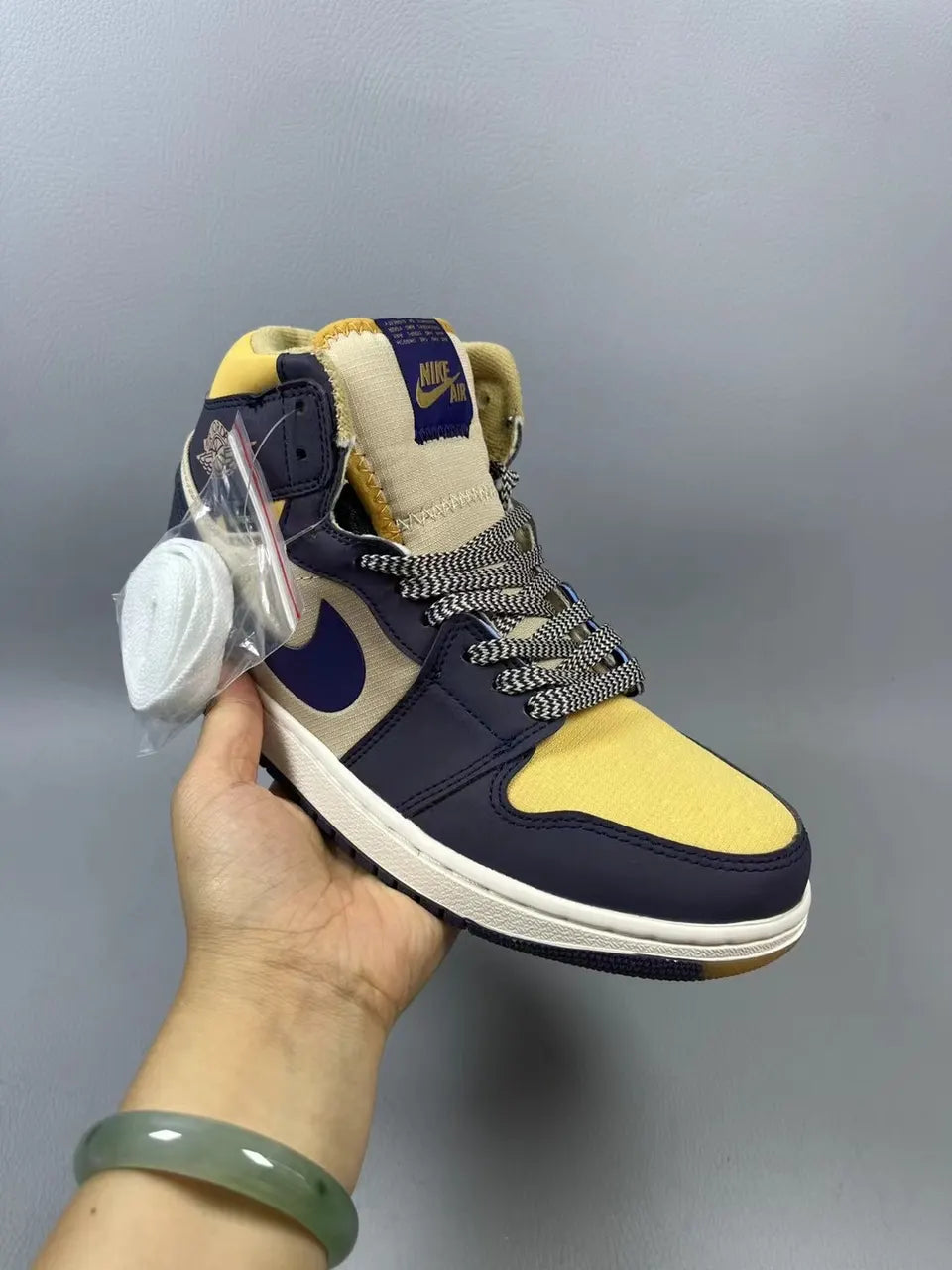 Air Jordan 1 High Gore-Tex - Hình 4