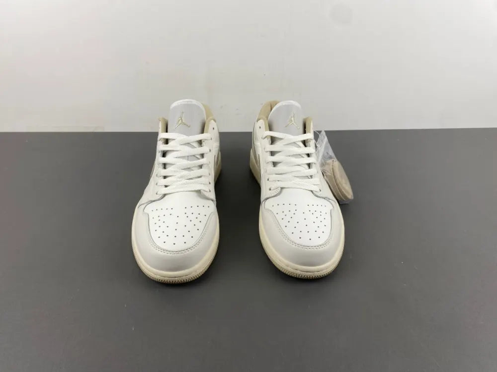 Air Jordan 1 Low White Sand - Hình 13