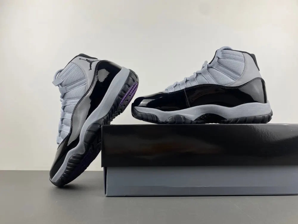 Air Jordan 11 Retro Grey/Black - Hình 4