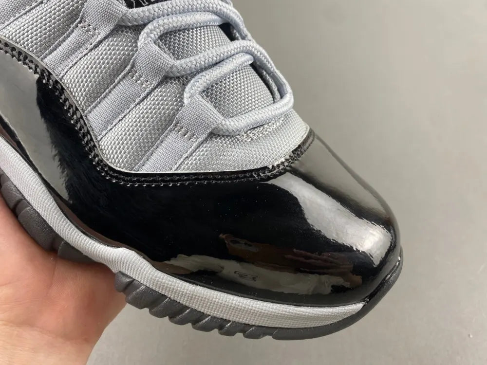 Air Jordan 11 Retro Grey/Black - Hình 8