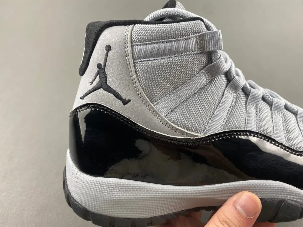 Air Jordan 11 Retro Grey/Black - Hình 7