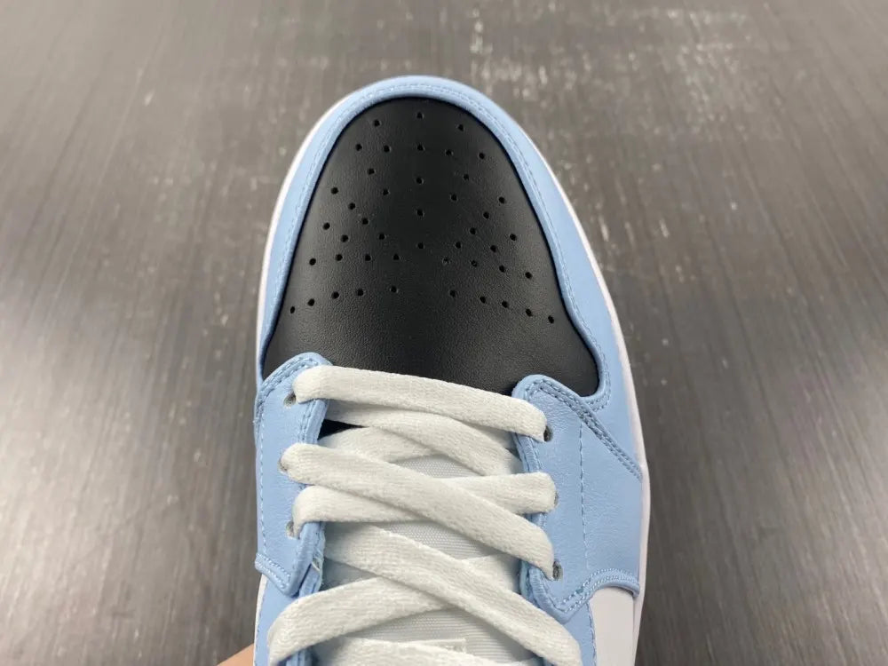 Air Jordan 1 Mid Ice Blue - Hình 10
