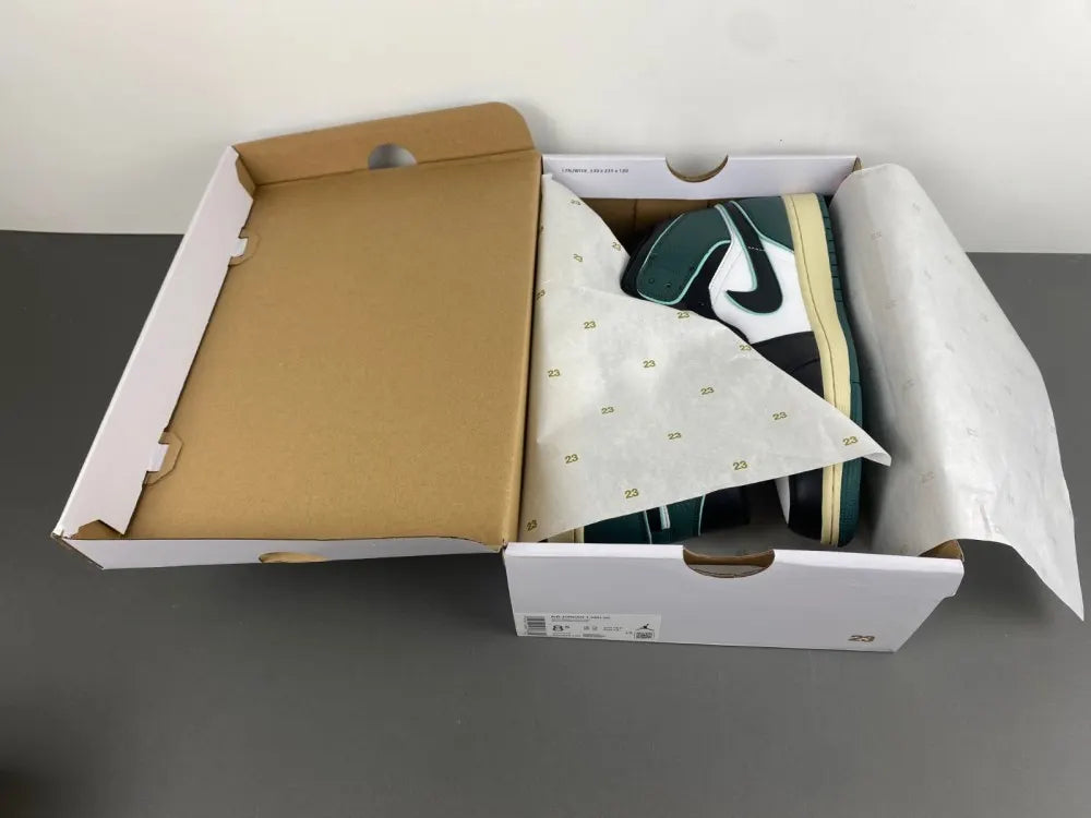 Air Jordan 1 Mid Green Black - Hình 13