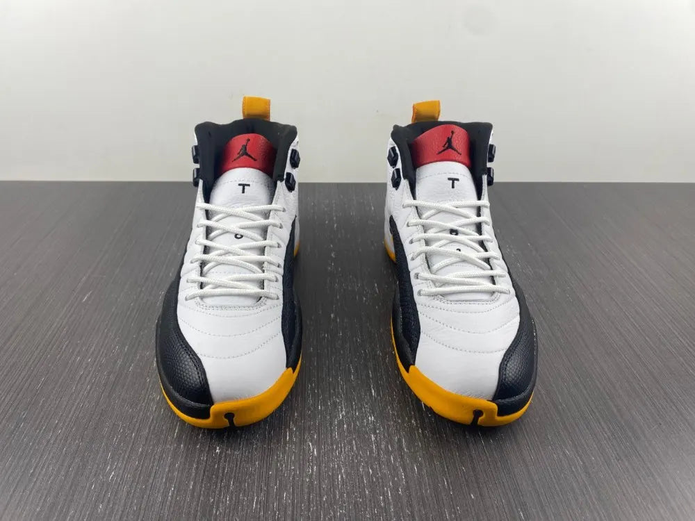 Air Jordan 12 White Taxi - Hình 4