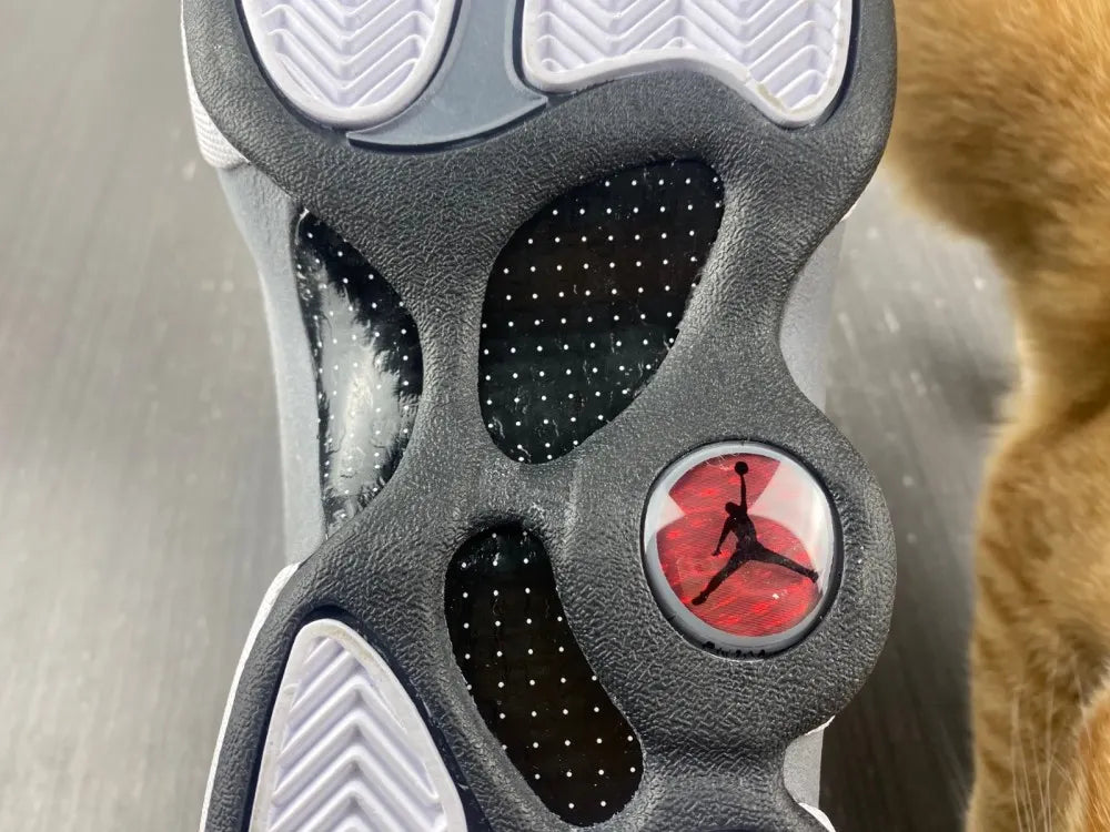 classic Air Jordan 13 White Black - Hình 2
