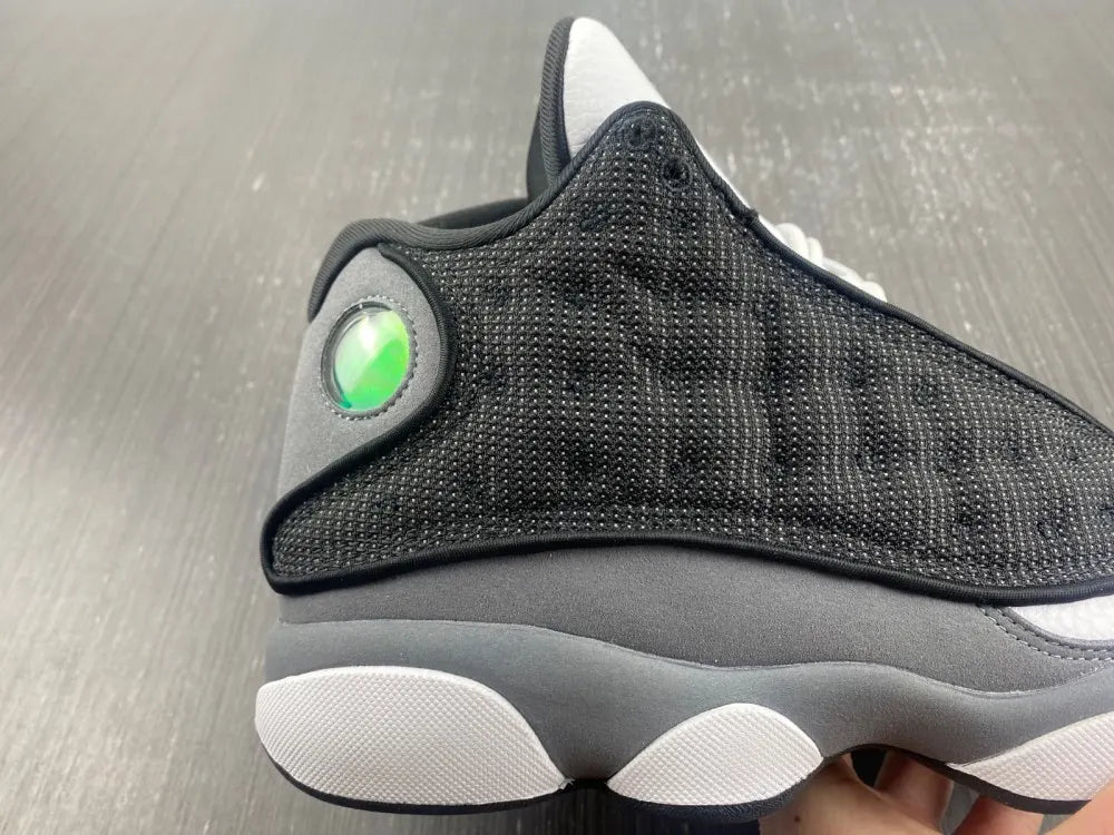 classic Air Jordan 13 White Black - Hình 10