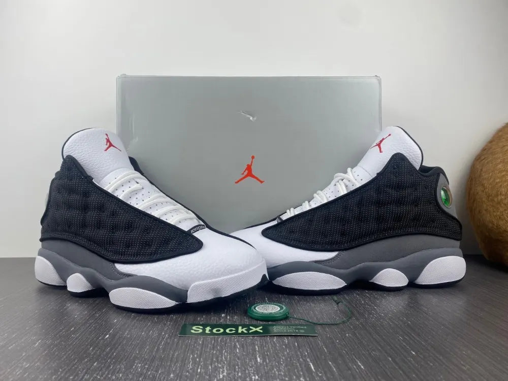 classic Air Jordan 13 White Black