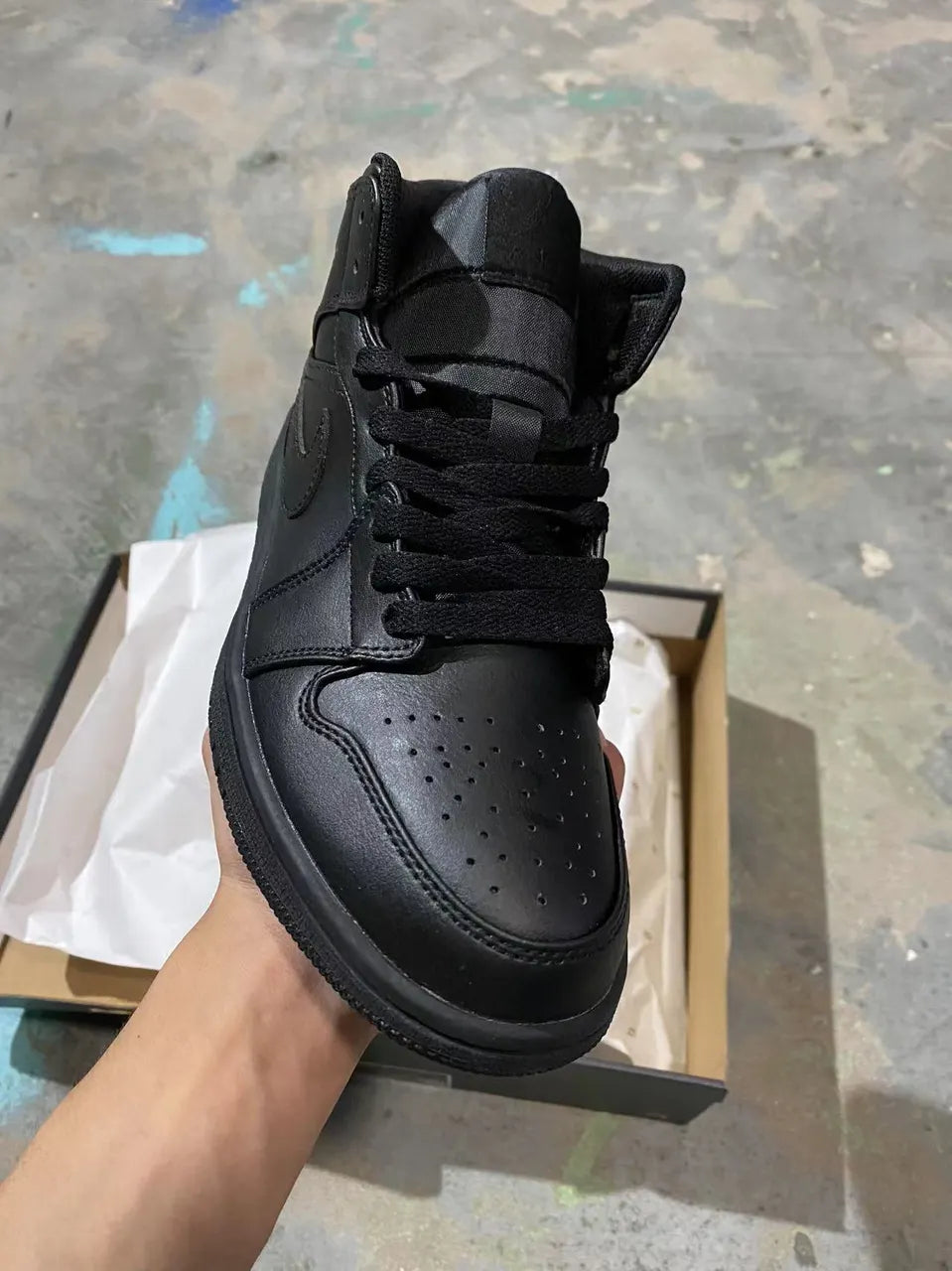 stealth Air Jordan 1 Mid Black - Hình 6