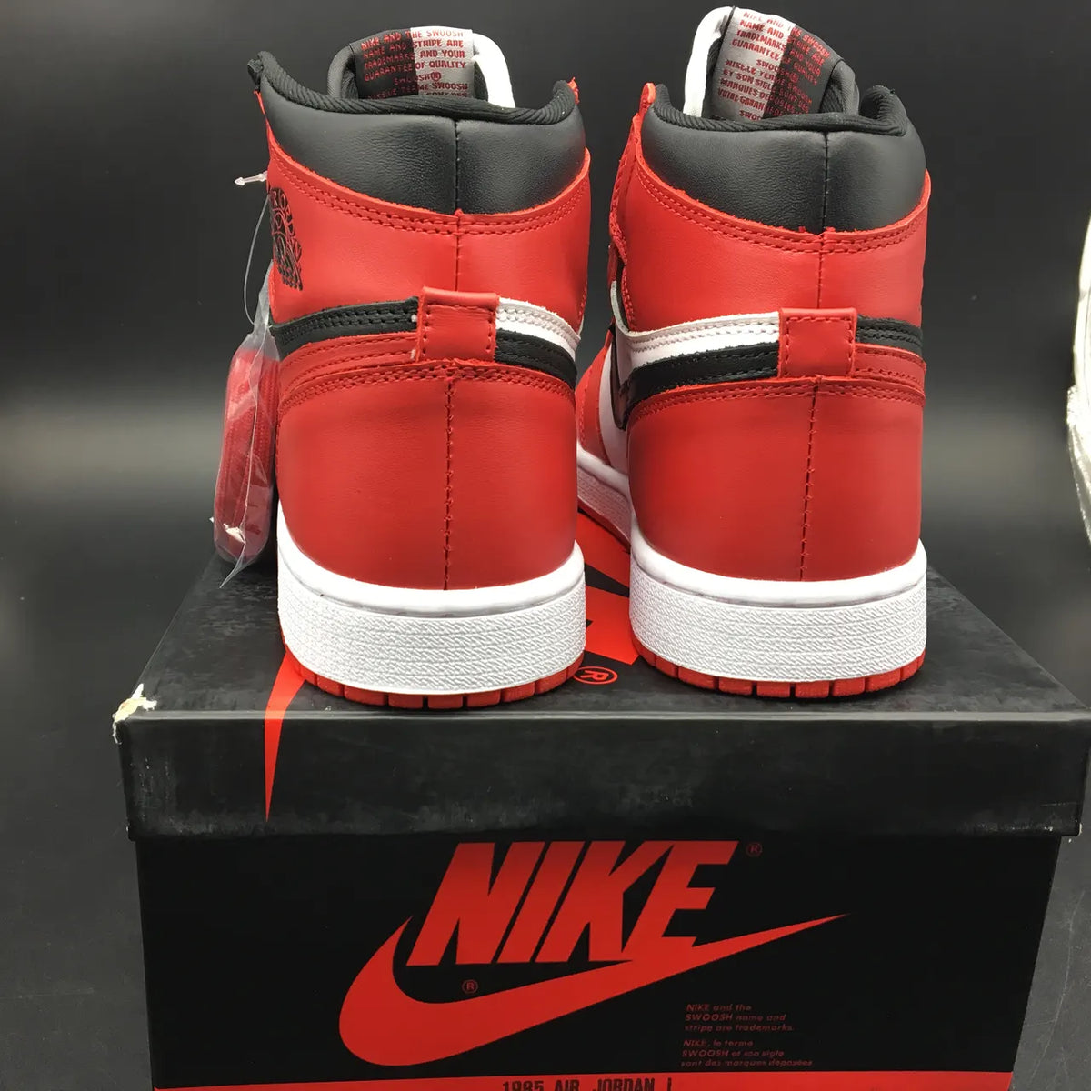 Air Jordan 1 High Black Red - Hình 12