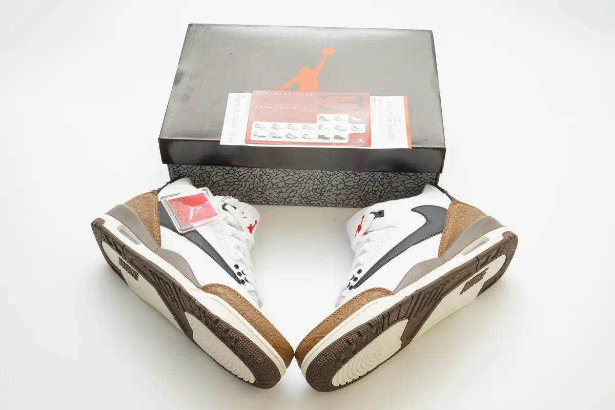 Nike Air Jordan 3 White/Red - Hình 3