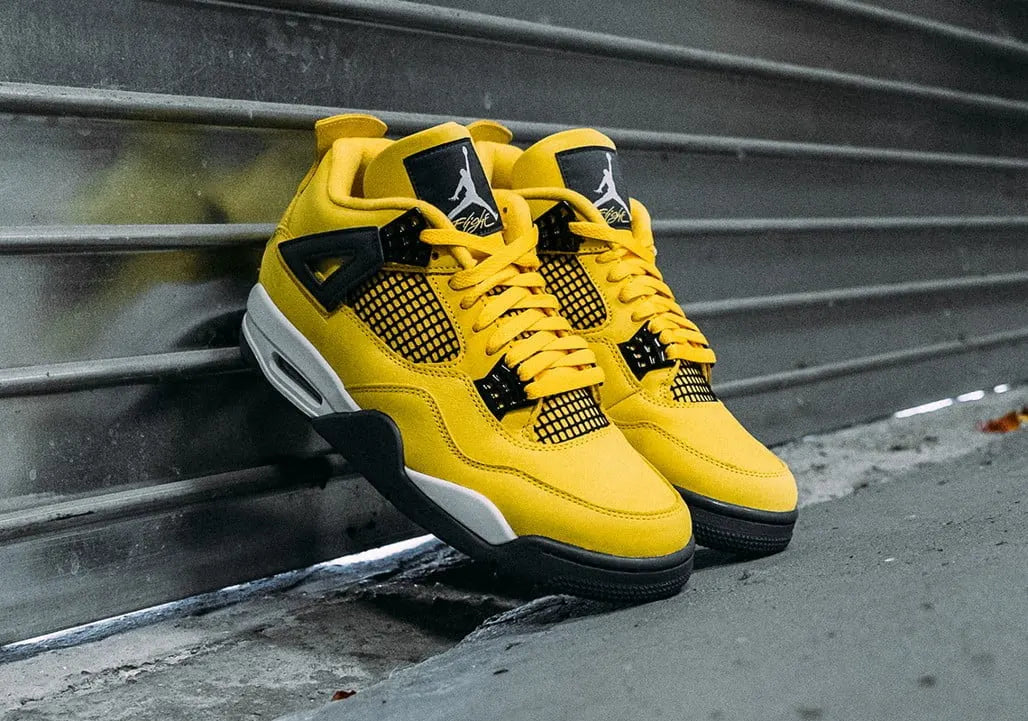 Air Jordan 4 Retro Lightning iconic - Hình 3