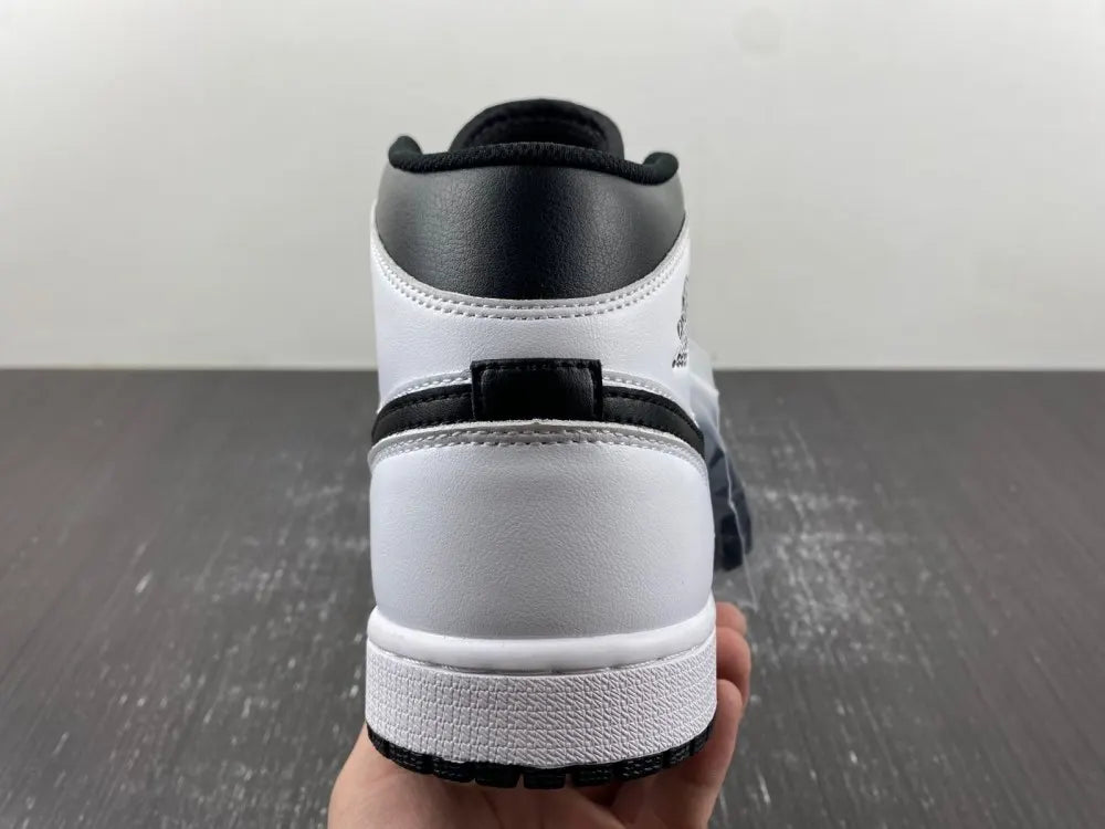 Air Jordan 1 Mid White/Black - Hình 2
