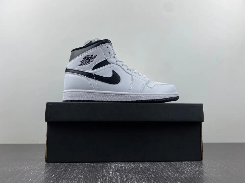 Air Jordan 1 Mid White/Black - Hình 10