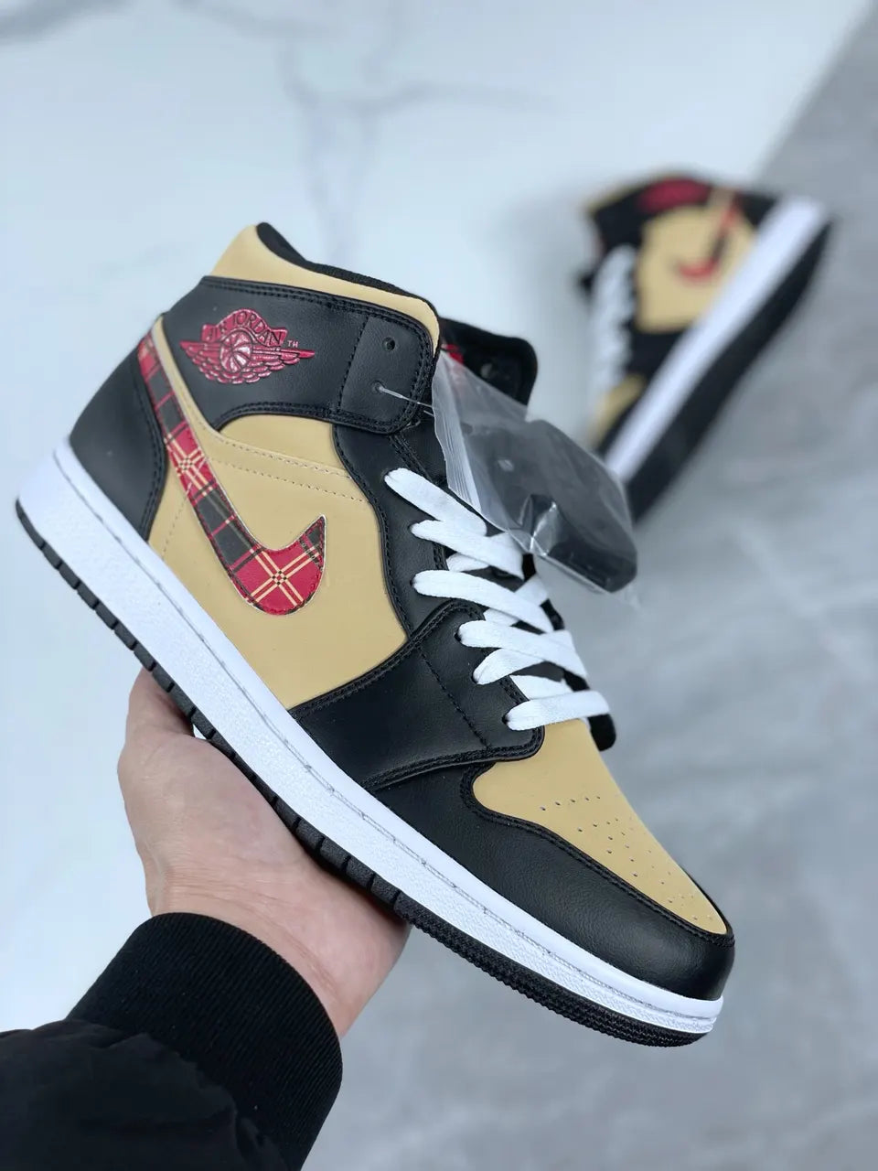 Air Jordan 1 Tan Plaid - Hình 7