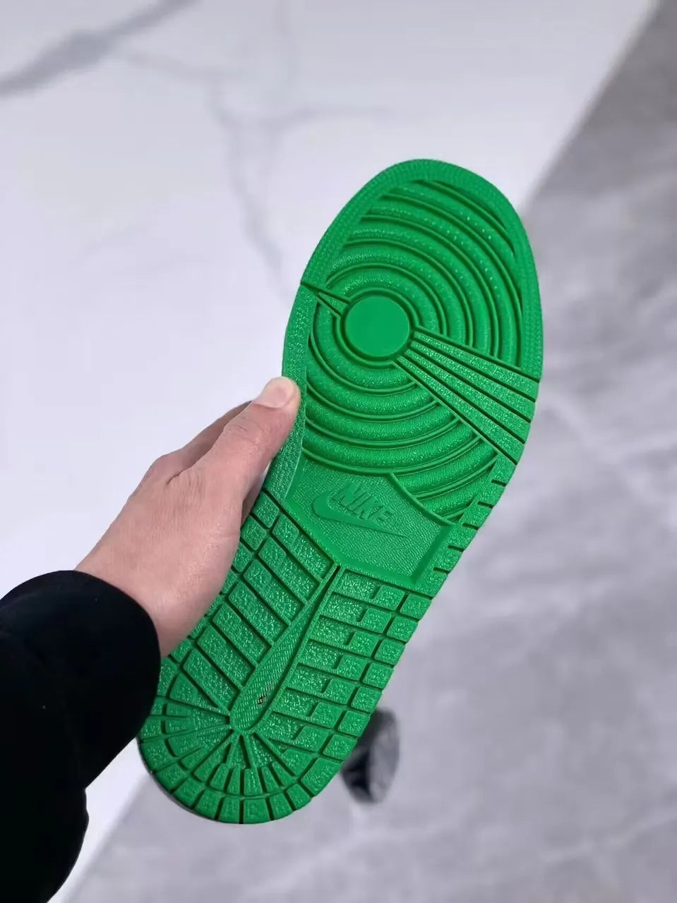 retro Air Jordan 1 Pine Green - Hình 8