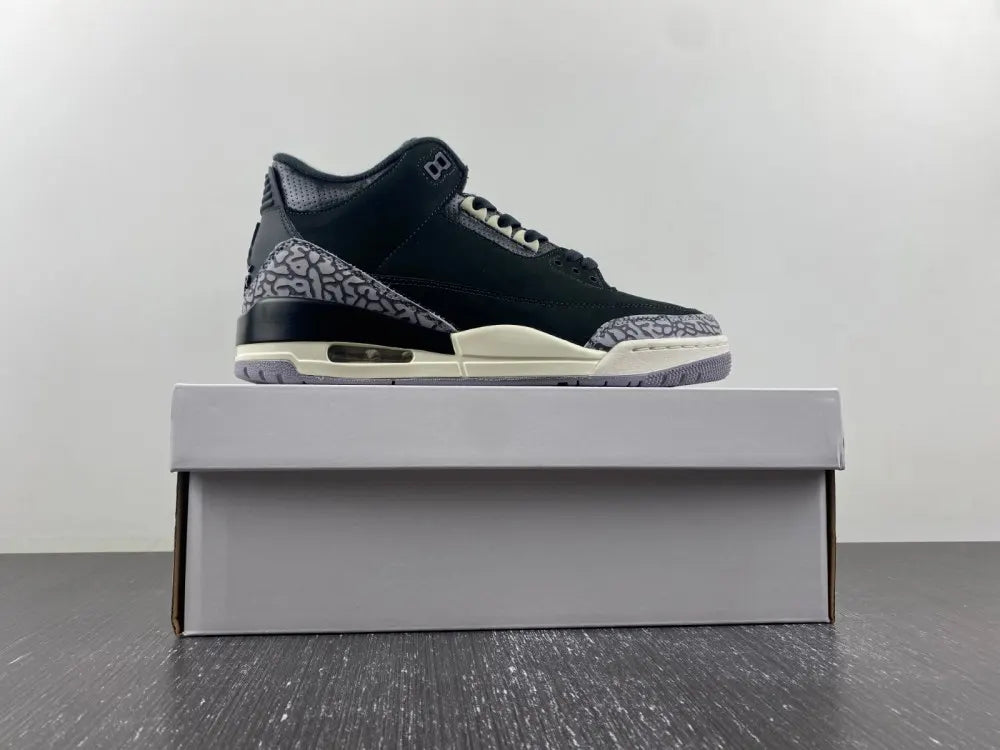iconic Air Jordan 3 Retro Black Cement - Hình 2