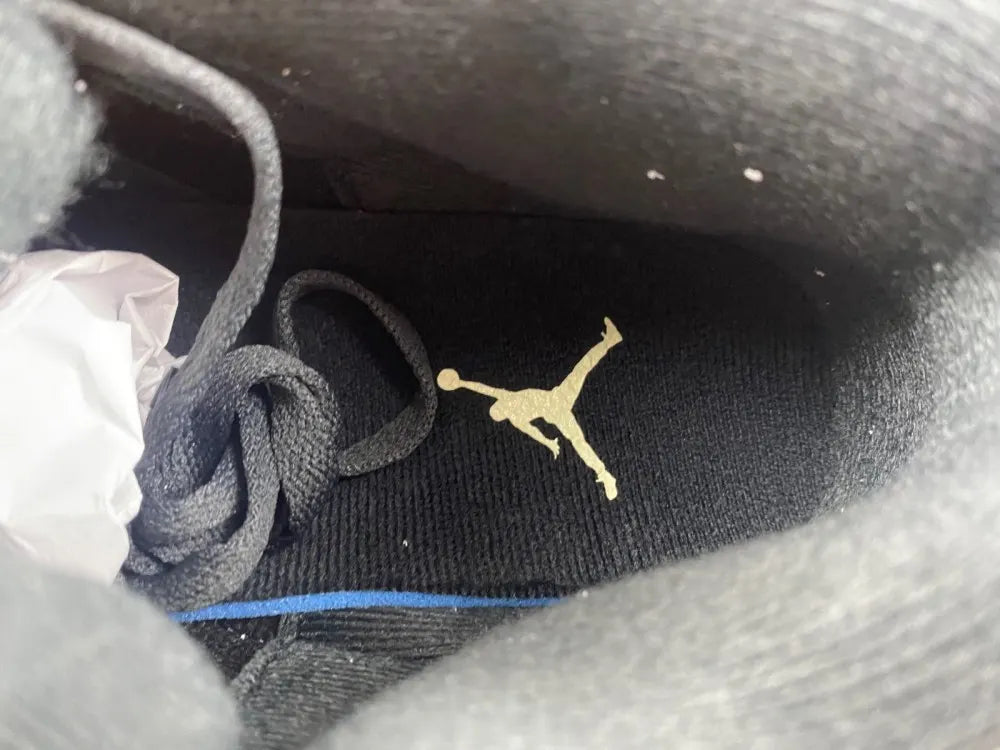 iconic Air Jordan 3 Retro Black Cement - Hình 5