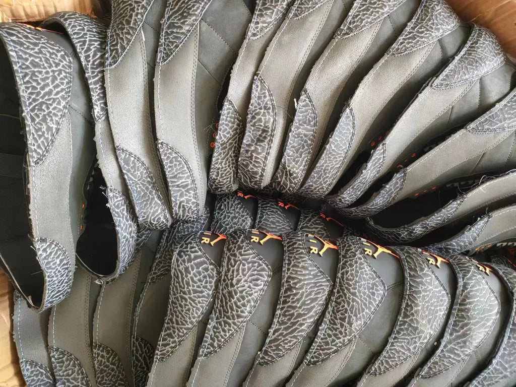 iconic Air Jordan 3 Retro Black Gold - Hình 5
