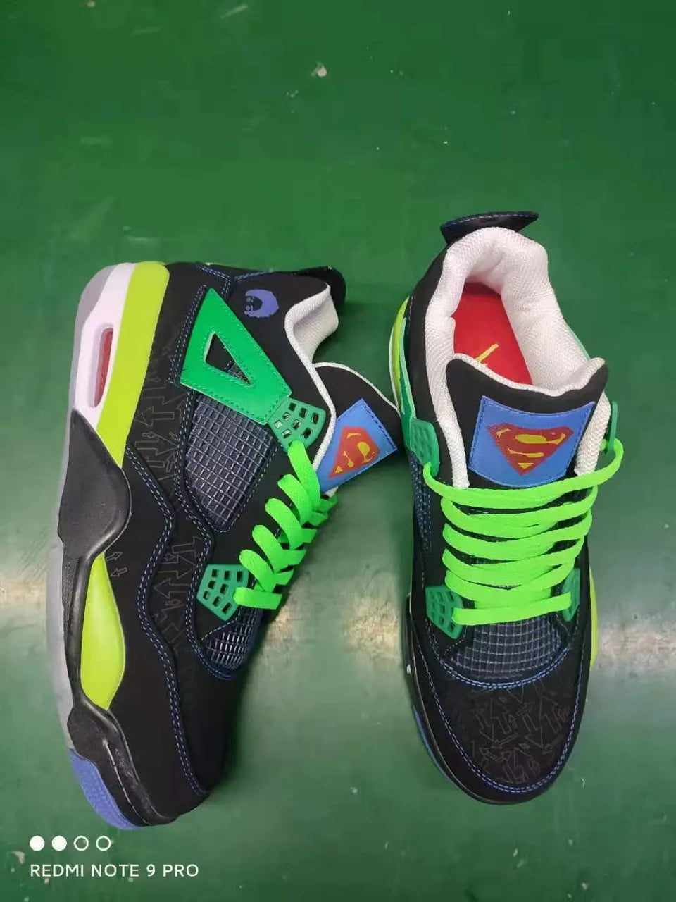 Air Jordan 4 Black Neon - Hình 4