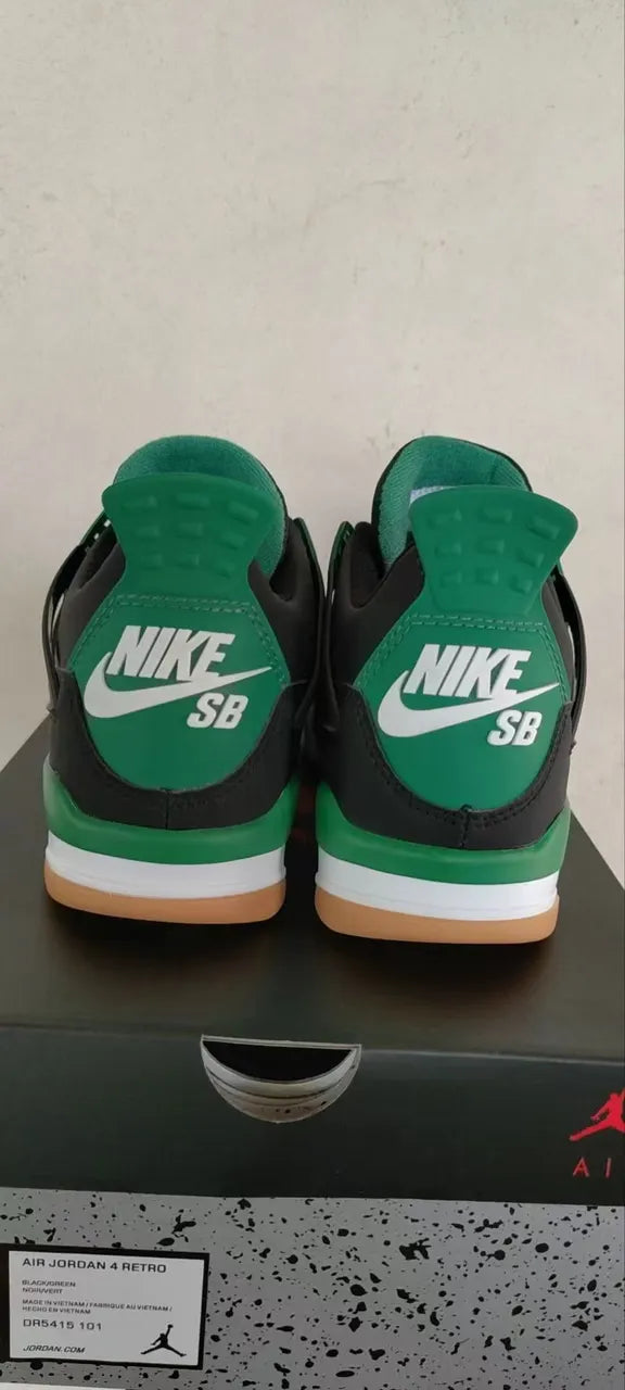 Air Jordan 4 Anthracite Green - Hình 4