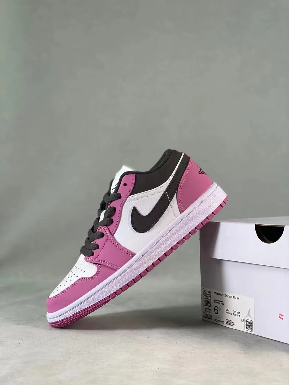 iconic Air Jordan 1 Low Pink - Hình 4