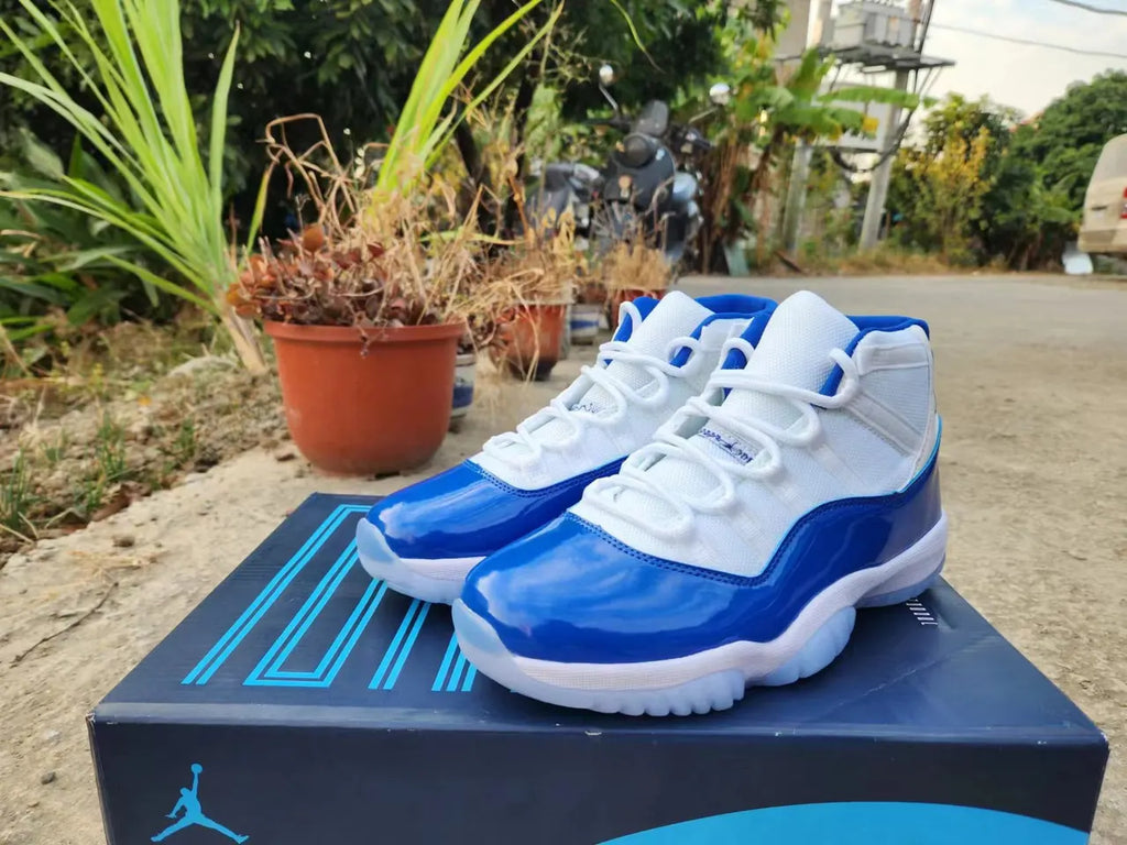 Air Jordan 11 Retro White/Blue - Hình 7