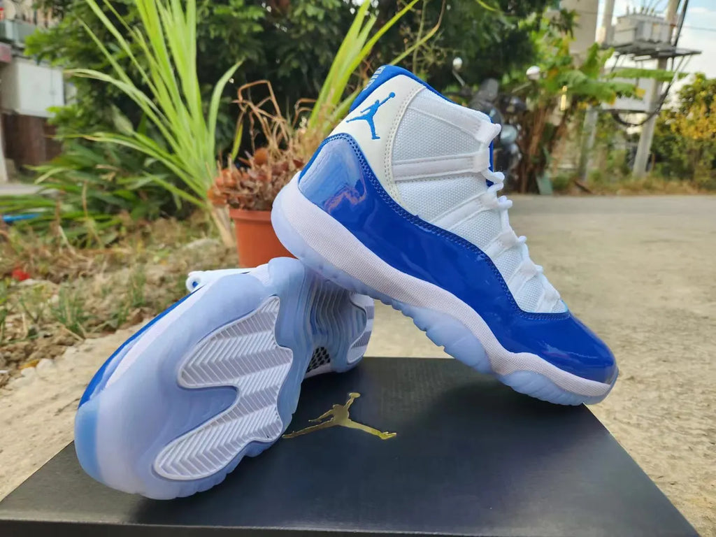 Air Jordan 11 Retro White/Blue - Hình 3