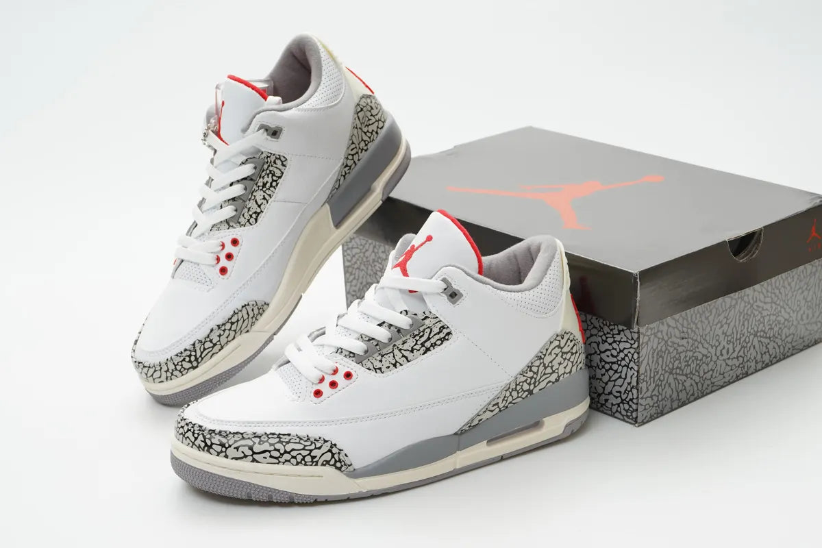 Air Jordan 3 White Cement retro iconic - Hình 4