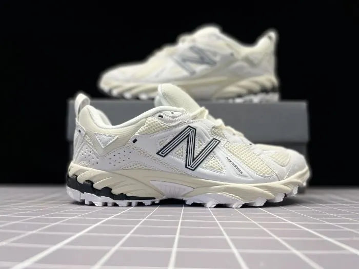 NB 610 White Black