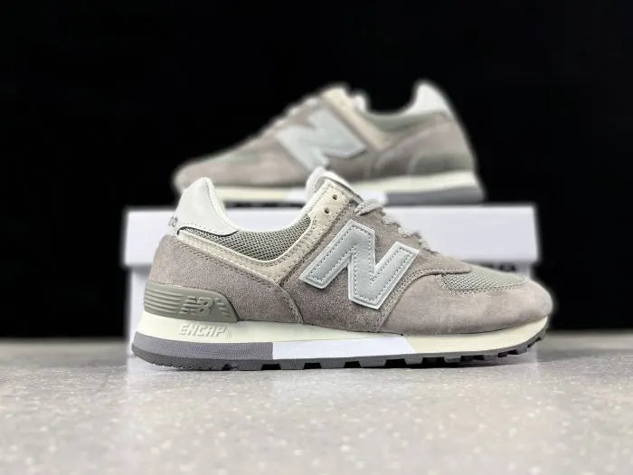NB 574 Grey Suede - Hình 4