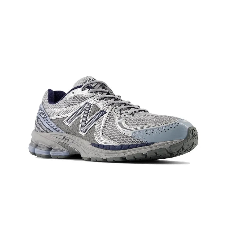 NB 860v7 Silver Blue