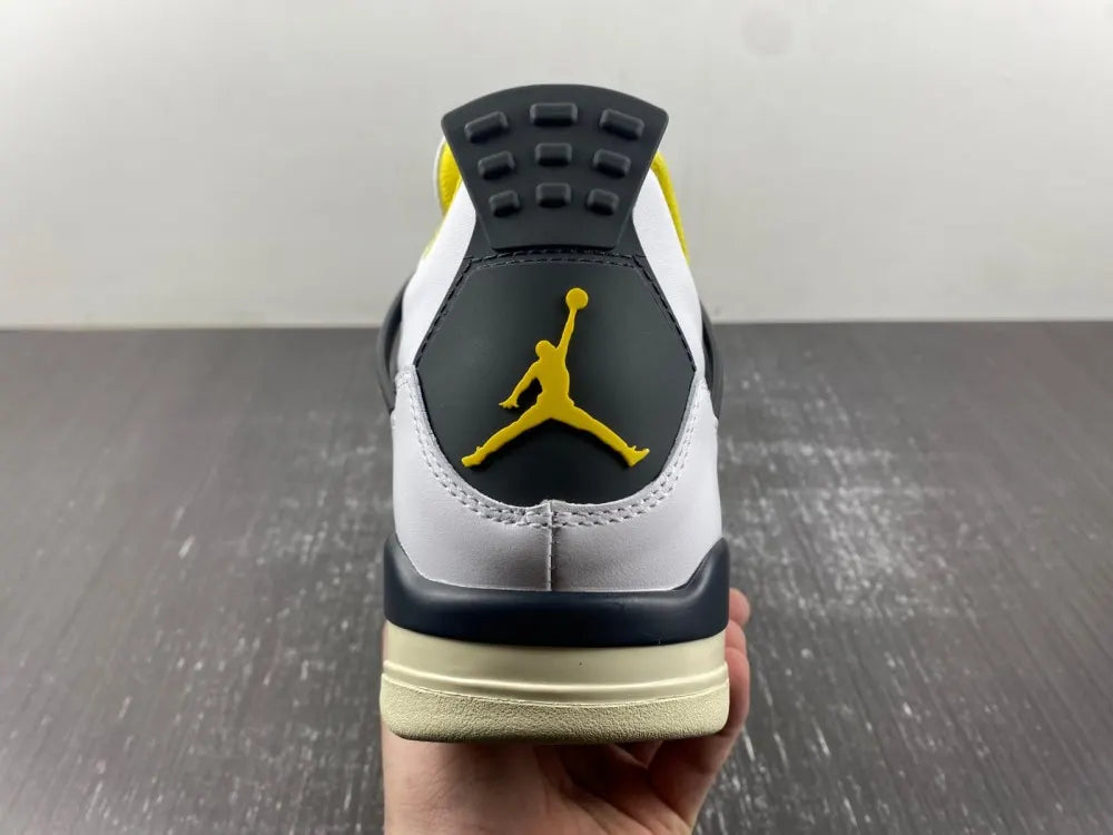 Air Jordan 4 Retro White/Yellow - Hình 5
