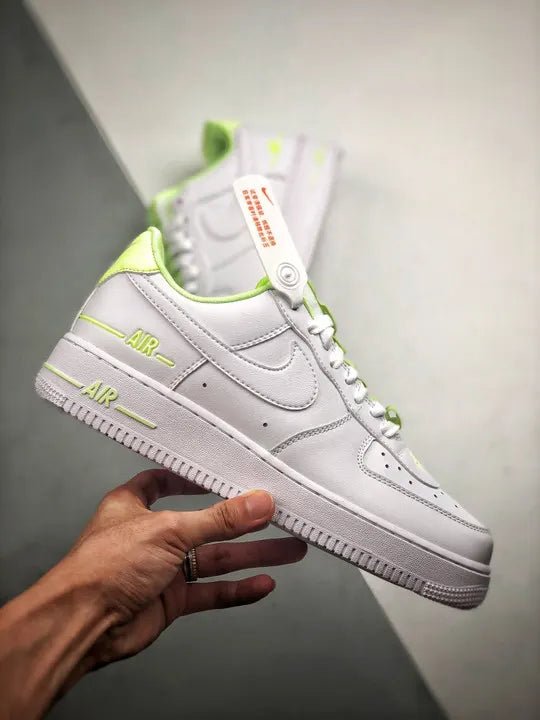 white volt Nike Air Force 1 LV8 - Hình 2