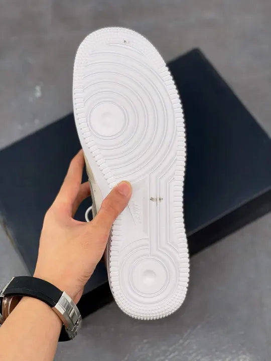 Nike Air Force 1 'First Use' - Hình 7