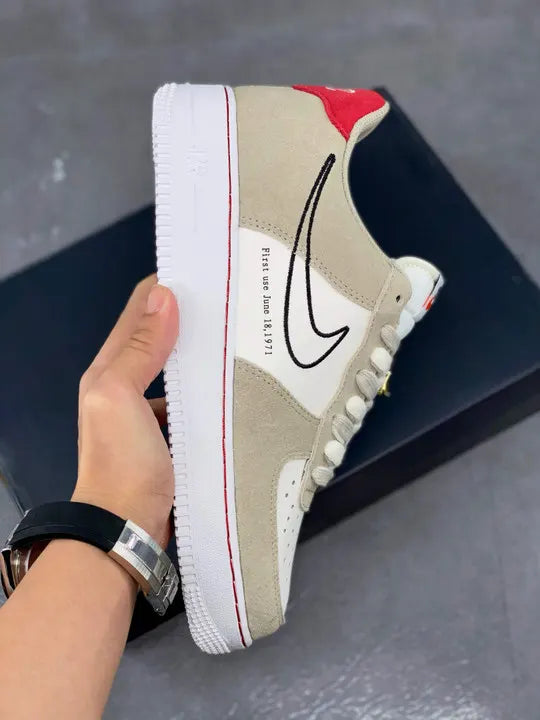 Nike Air Force 1 'First Use' - Hình 2