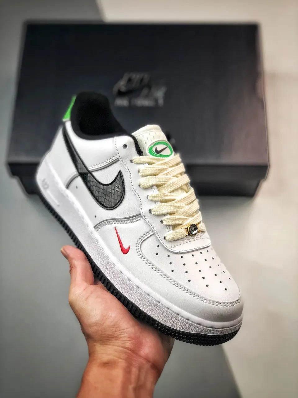 Nike Air Force 1 White Black Snake