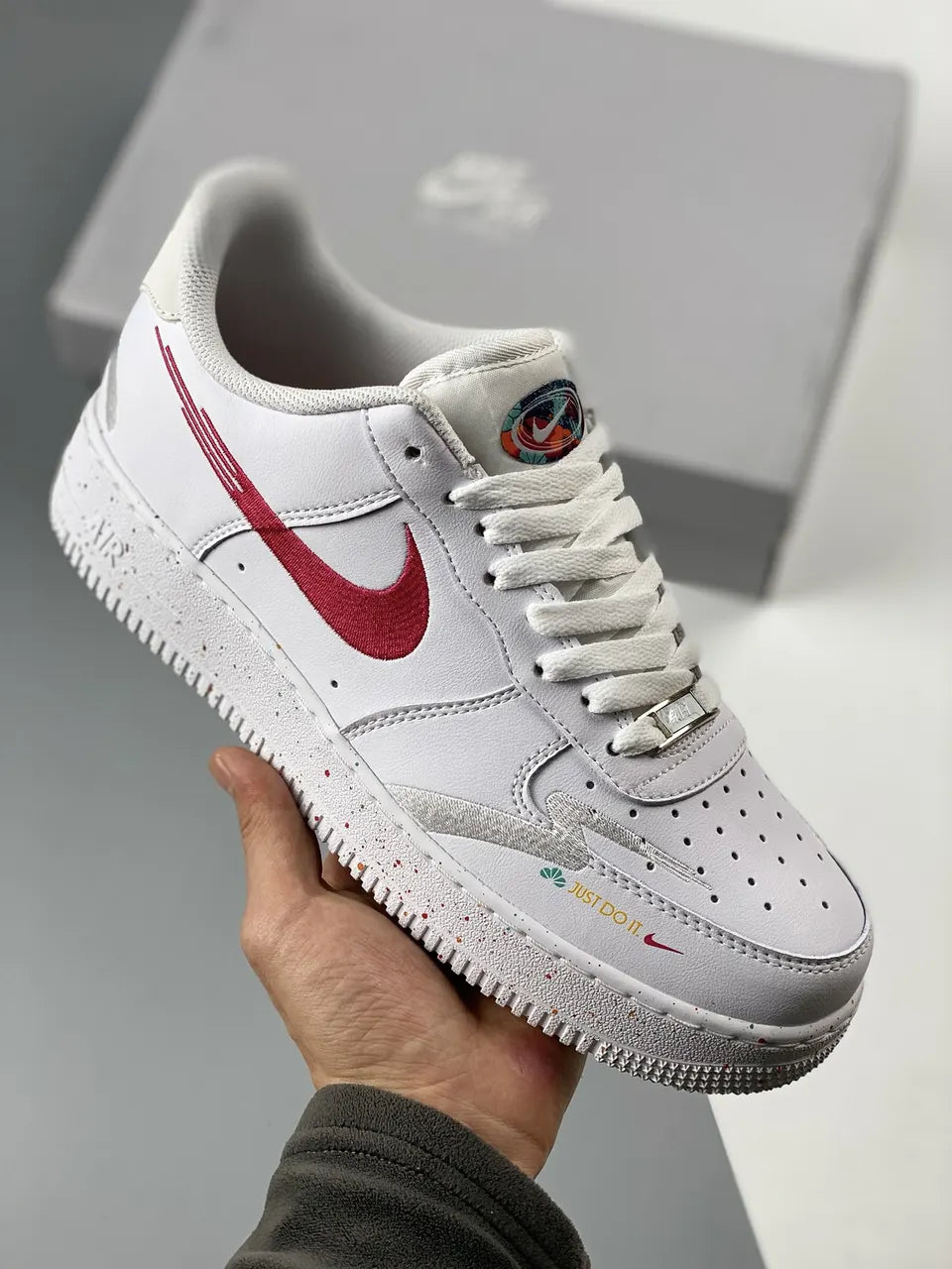 Nike Air Force 1 White Red Splatter